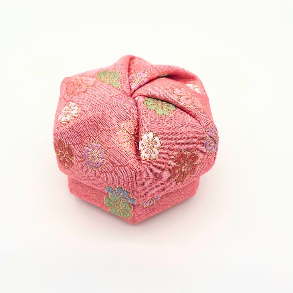 Nuno-Kougou - Variety of designs