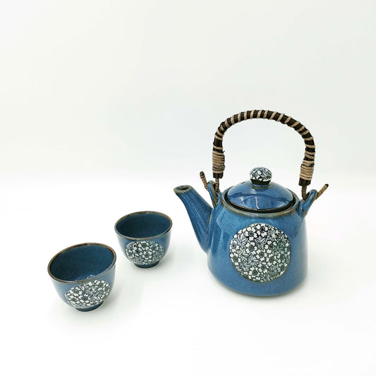 Tall Uwade Kyūsu Teapot - Blue with floral motif