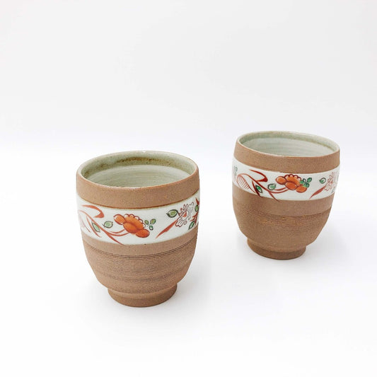 Close up view of Sides of a pair of two Kutani-yaki Yunomi cups