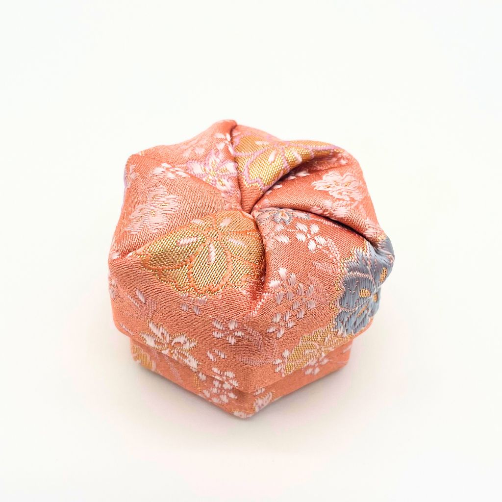 Nuno-Kougou - Variety of designs