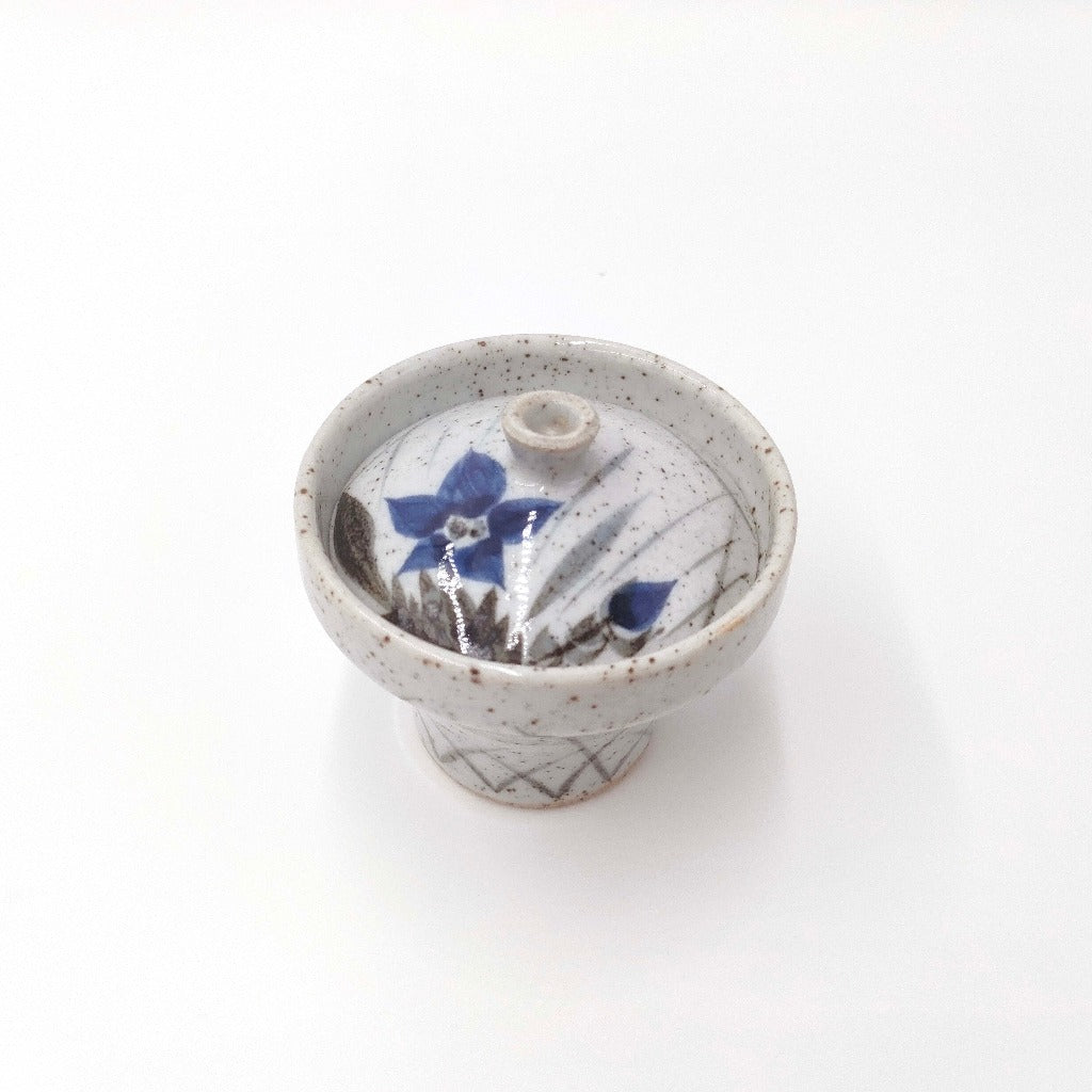 top down view of Kikyō Condiment Holder showing delicate floral pattern